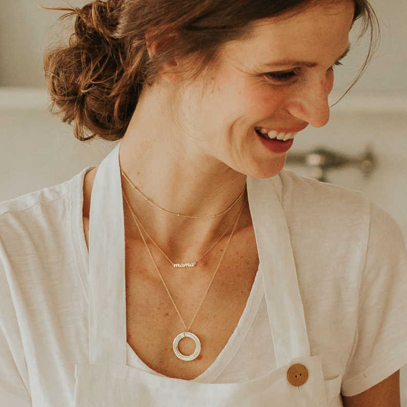14K Gold Script mama Nameplate Necklace | Tiny Tags