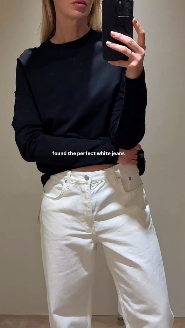 The white jeans search is OVER 👍🏻