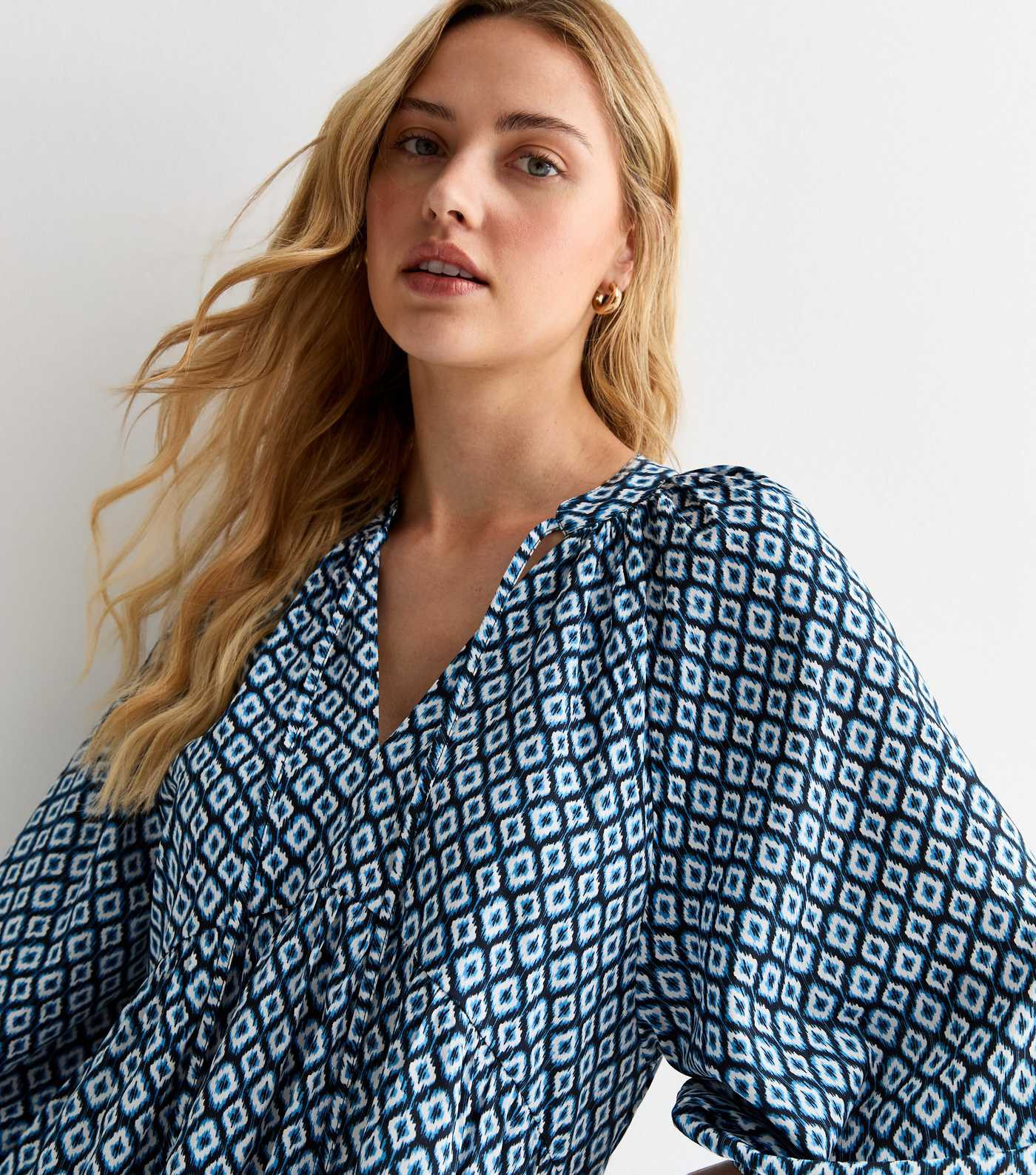 Blue Tile Print Tie Neck Smock Mini Dress | New Look | New Look (UK)