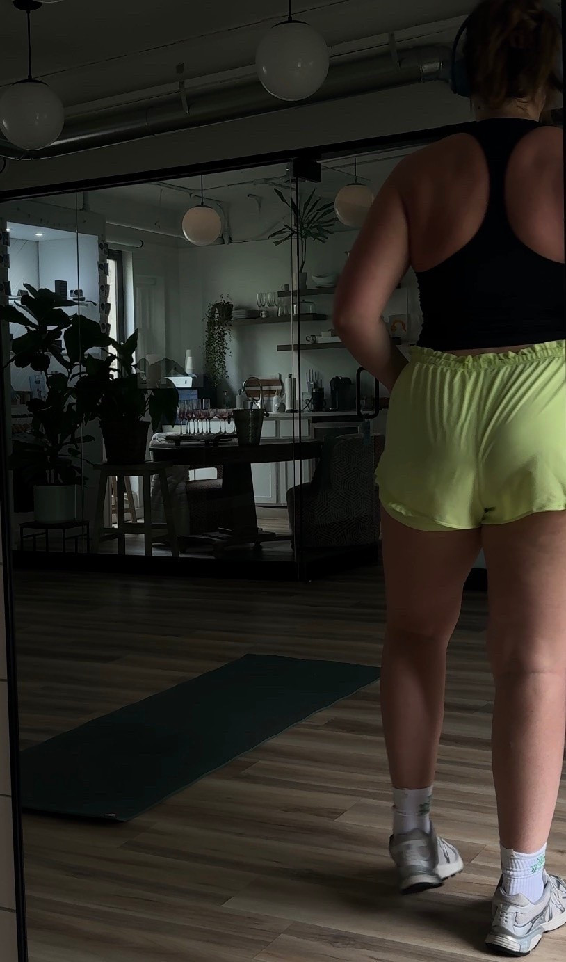 Another aerie slay #aerierealme #workoutshorts #bright