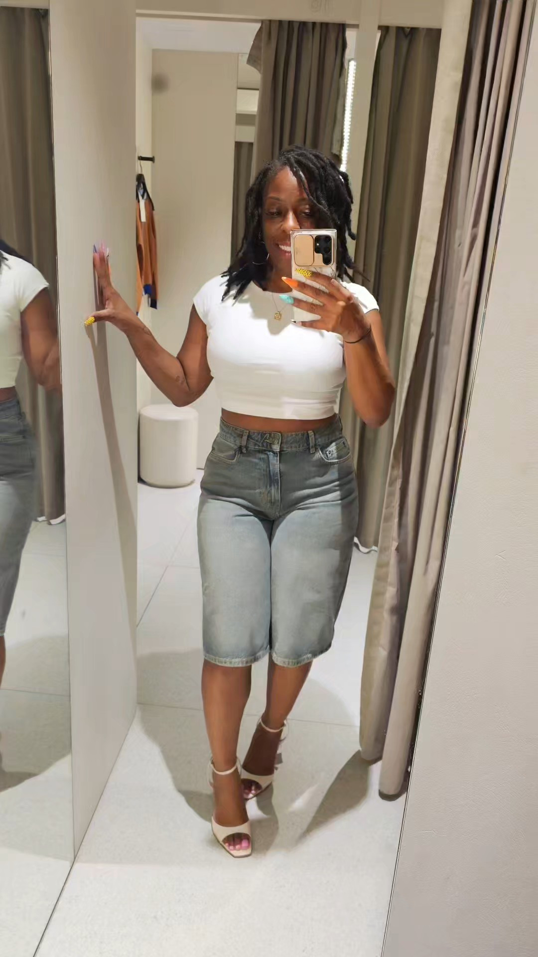Jorts are back 🤪#zara #tryonhaul #fashionable40s #ootdfashion #FitCheck #locs #jorts Top - 3641/309/250 - M£7.99Jorts - 6840/091/400 - 6£45.99

#LTKSummerEdit #LTKOver40 #LTKStyleTip