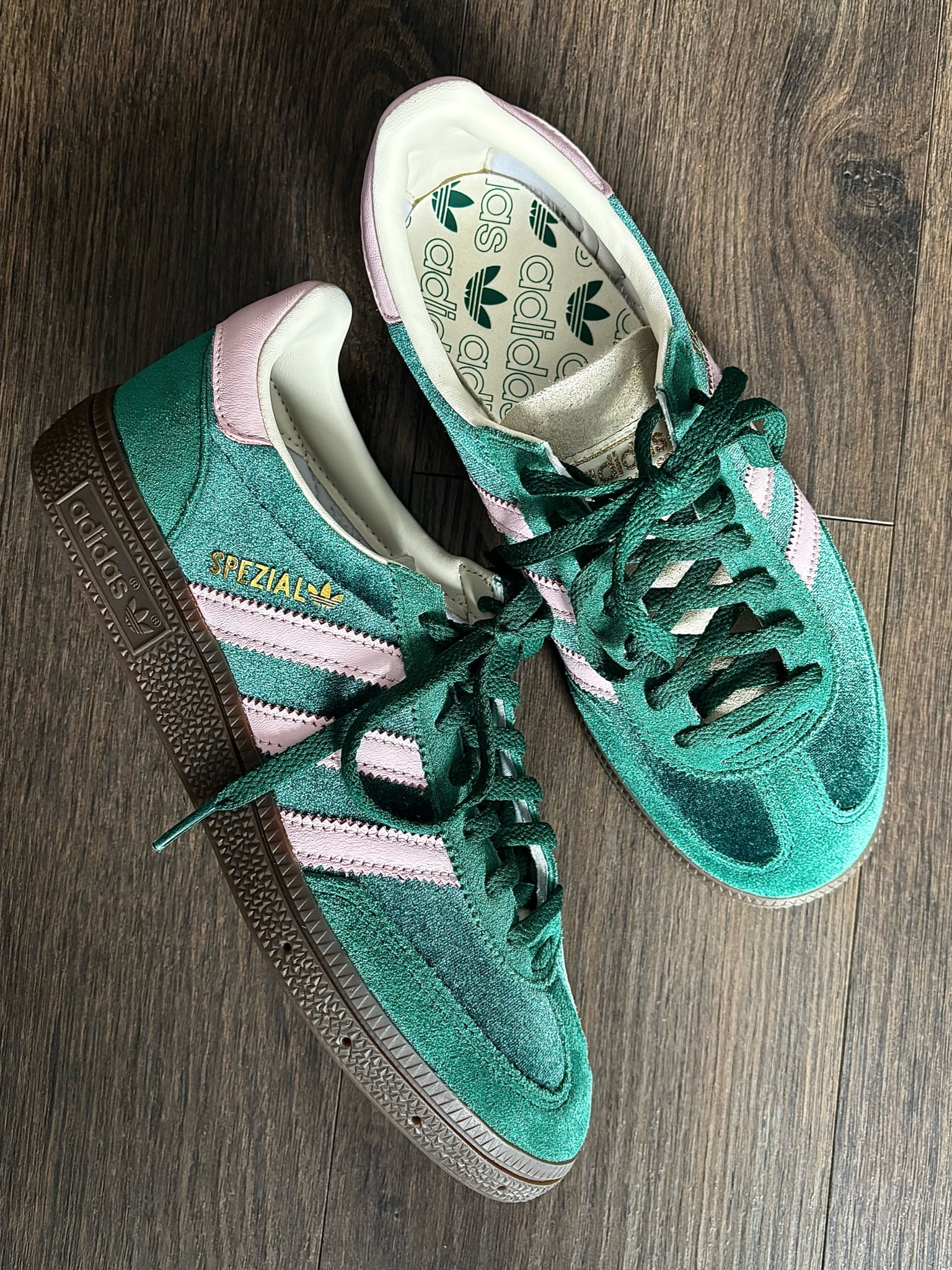 Already thinking about Spring/Summer!! These babies are gonna make any outfit instantly cooler #sneakers #adidas #springoutfit #summeroutfit

#LTKStyleTip #LTKShoeCrush