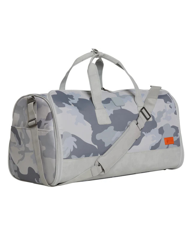 Ultimate Garment Bag Camo | STITCH Golf