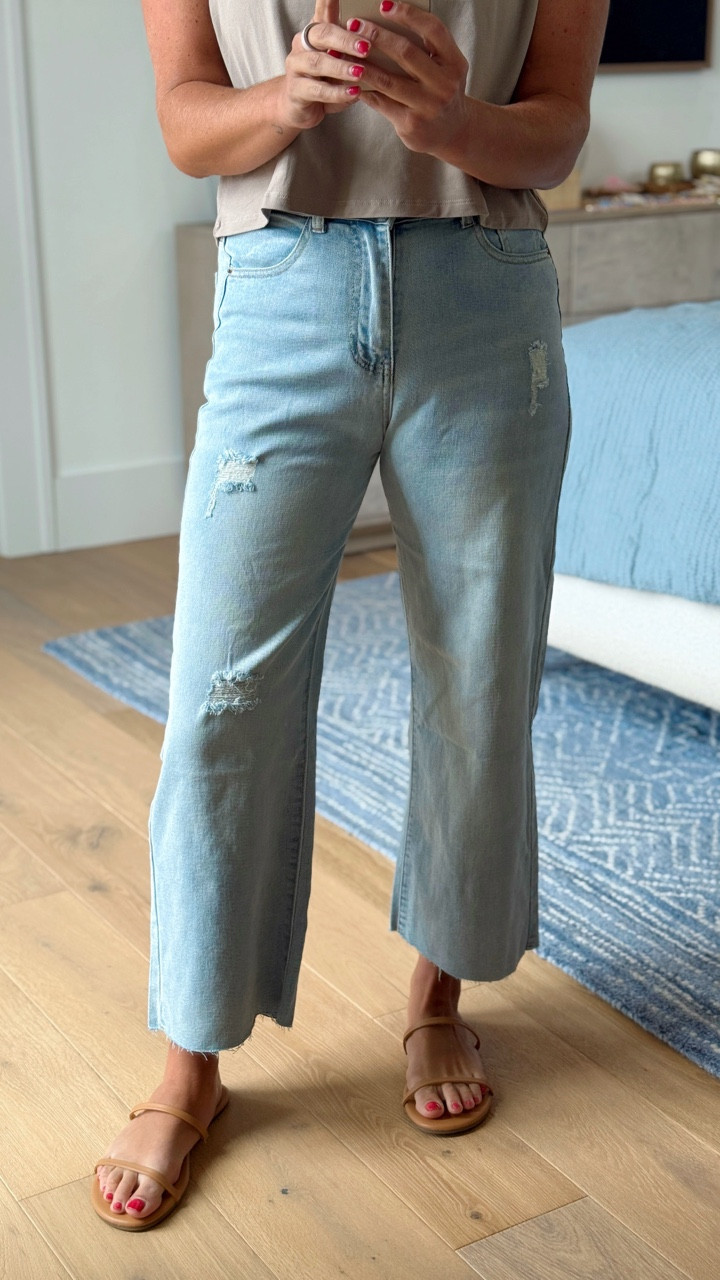 Under $40 Amazon Denim … 😍

#LTKootd #LTKdayinmylife #LTKSaleAlert