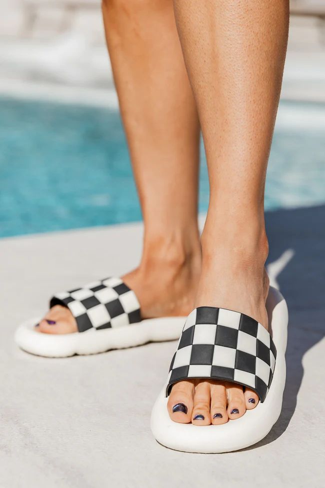 Alma Black Jelly Checkered Slides FINAL SALE | Pink Lily