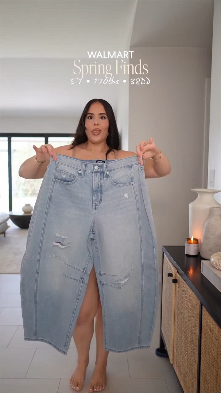 Size L in the top and size 10 jeans!



#LTKgrwm #LTKootd #LTKMidsize