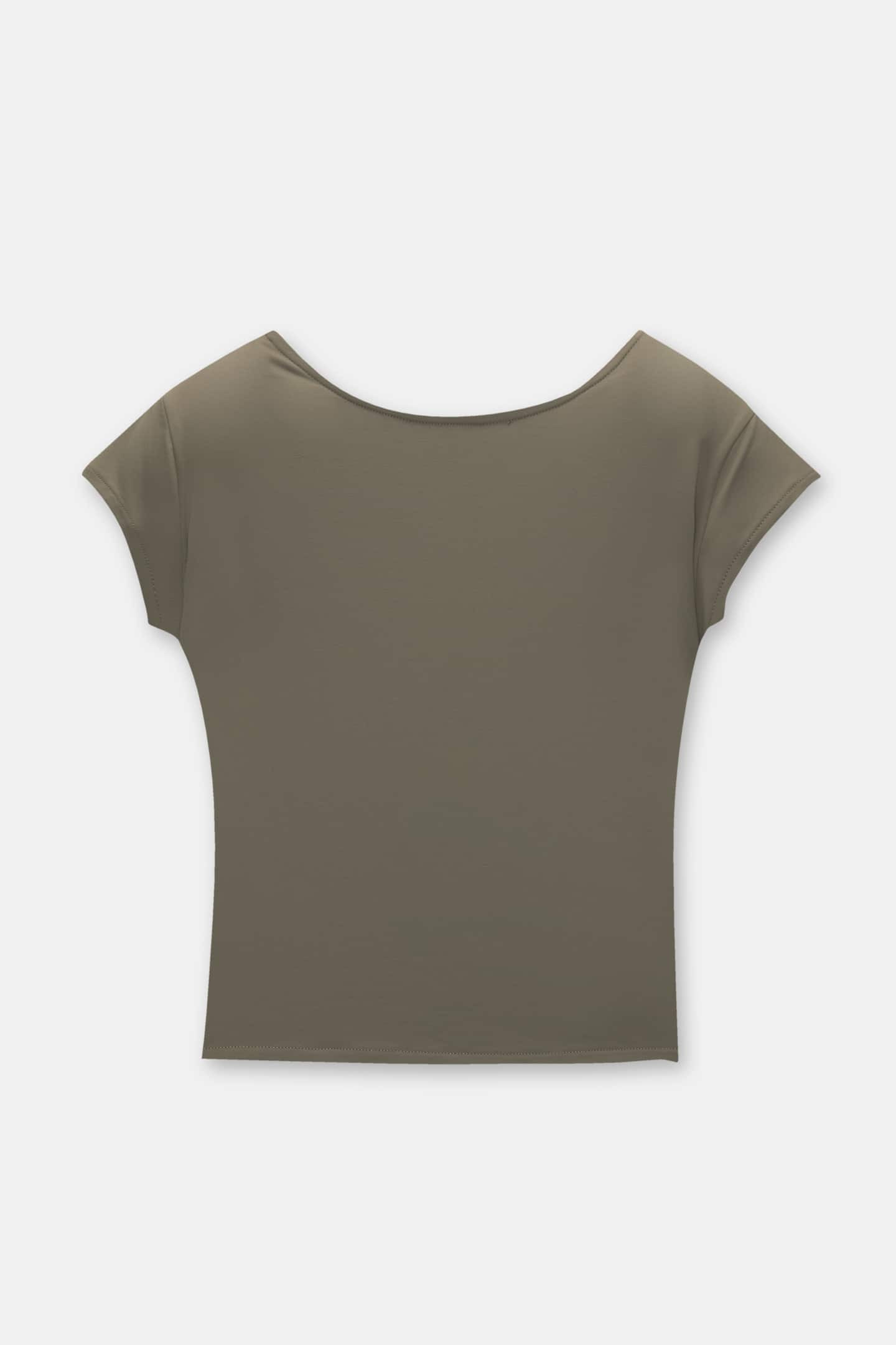 Open back polyamide T-shirt | PULL and BEAR UK