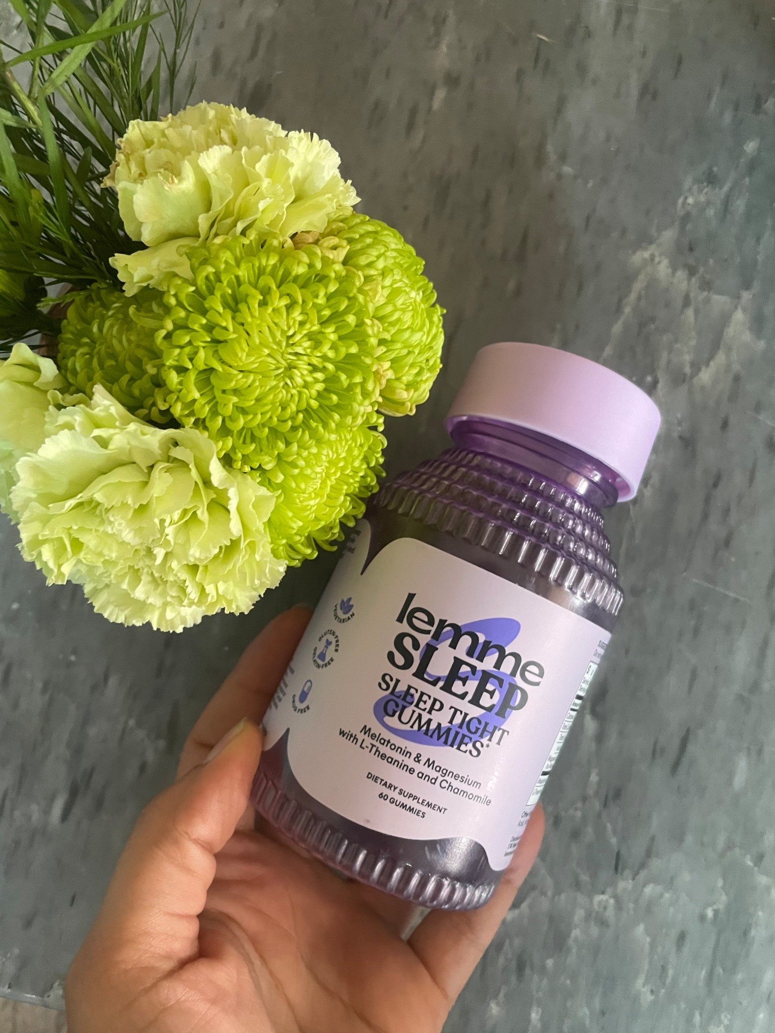 #ad Need a little help sleeping? @Lemme Sleep might help you wake up feelling refreshed 

#LTKU #LTKfitnessgoals #LTKmomlife