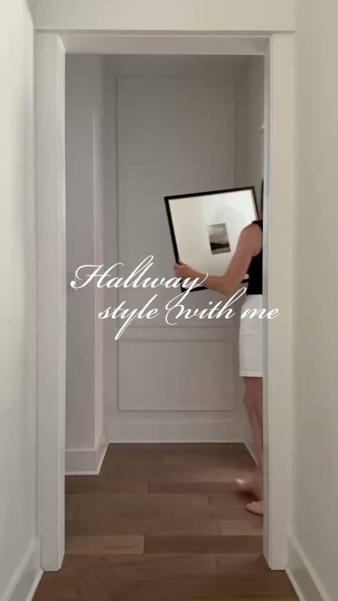 Pretty hallway moment! This vase is such a timeless staple in my house for all seasons! 🙌🏻

#LTKHome #LTKSeasonal