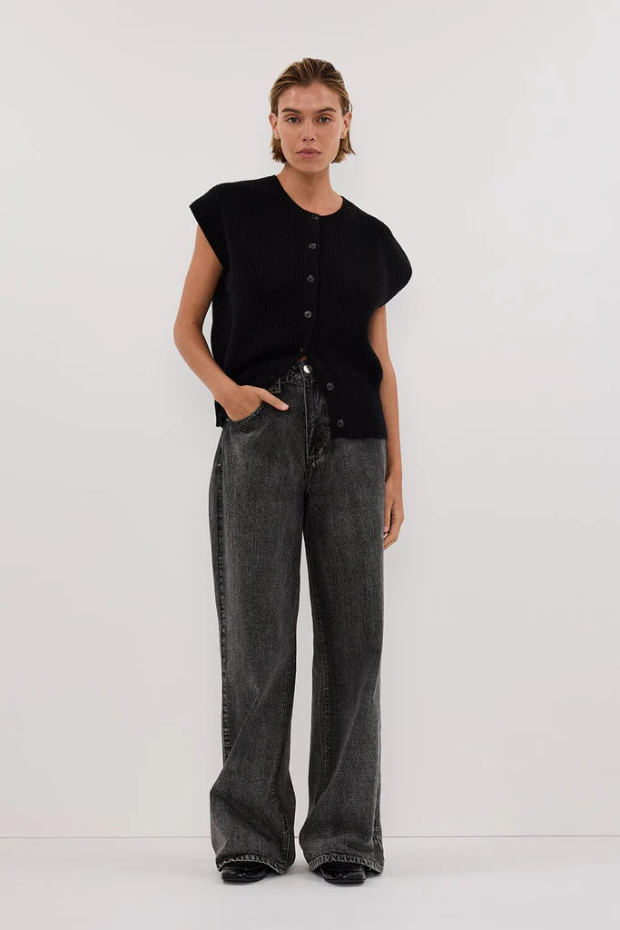 KATE BLACK KNIT VEST | DISSH