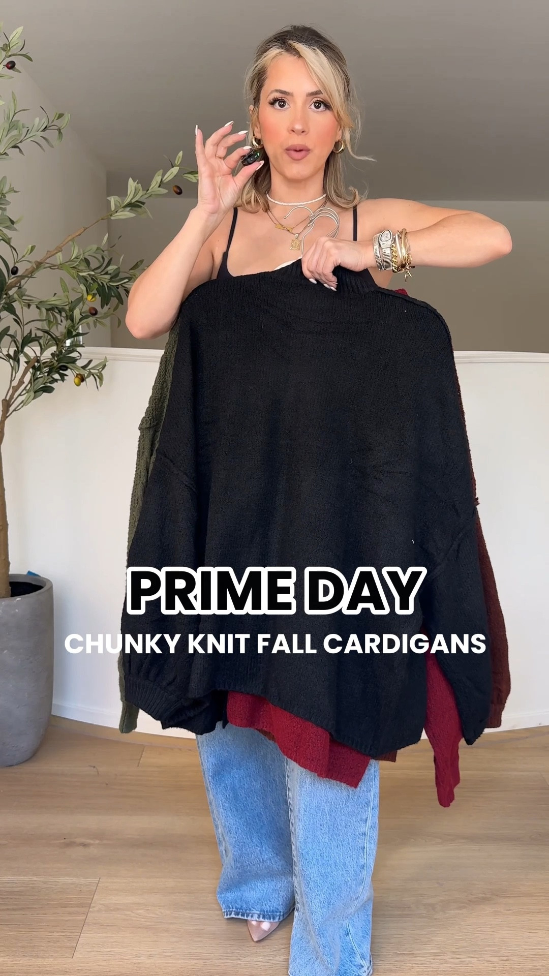 The perfect chunky fall cardigans 😍 wearing small! 

Size 27 in jeans

#LTKSaleAlert #LTKFindsUnder50 #LTKStyleTip