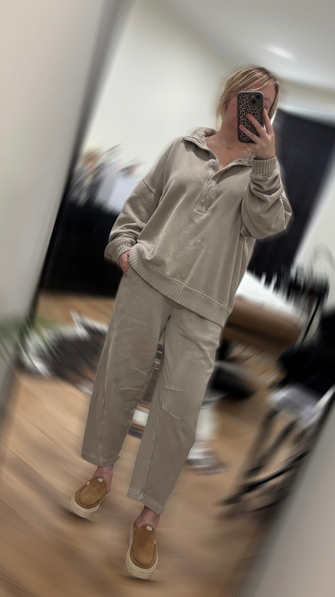 Casual and comfy is always my go to on long work days 🤎 

#LTKmomlife #LTKSaleAlert #LTKPetite