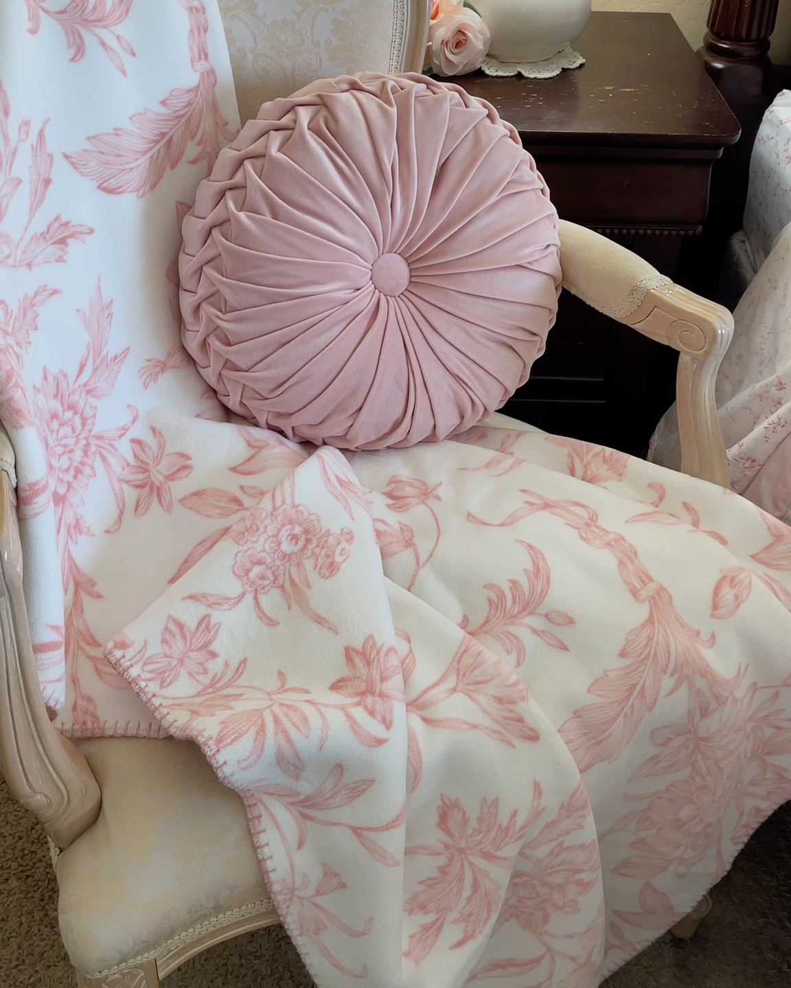 My favorite elegant throw- warm, thick, cozy, with pink roses floral print from Laura Ashley🎀 less than $30! #LTKCyberWeek 

#LTKHome #LTKGiftGuide