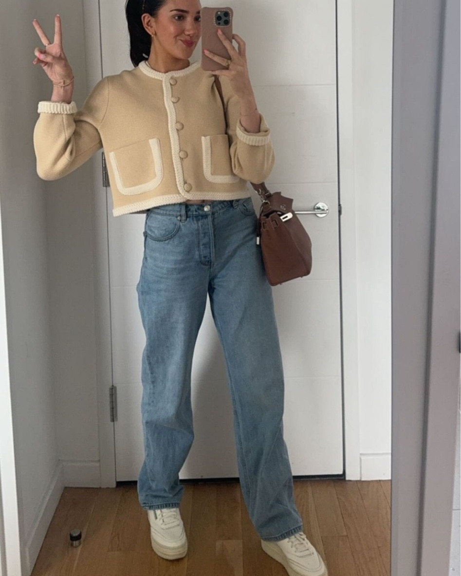 ootd in my favorite baggy jeans!