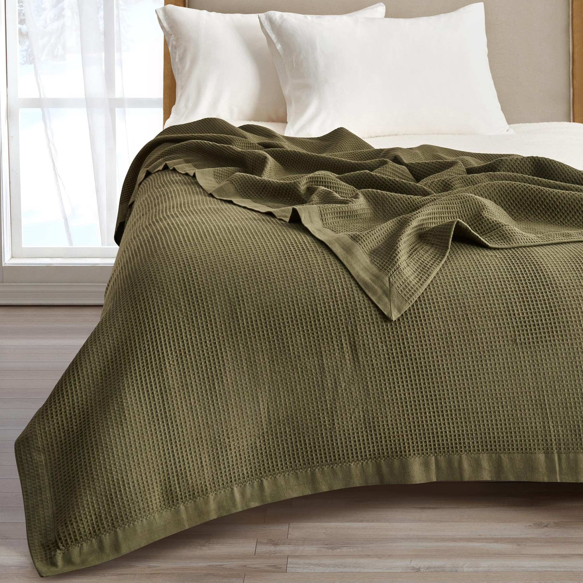 Amazon.com: Great Bay Home 100% Cotton Blanket for Full/Queen Size Bed | Lightweight and Breathable Waffle Weave Blankets for Summer & Spring | Versatile, Layering Dark Green Bed Blanket, Olive, 90x90 inches : Home & Kitchen | Amazon (US)