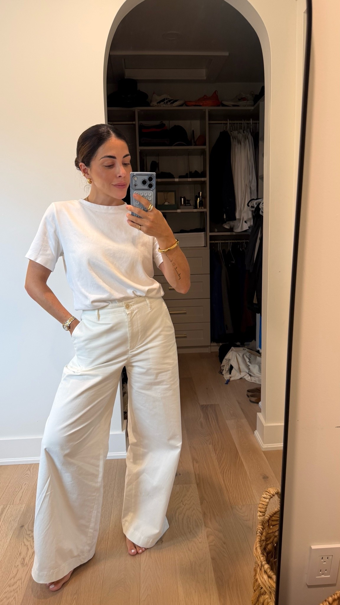 September outfit inspo
Pants - XS
Top - S

#LTKfall #LTKworkwear #LTKjeans