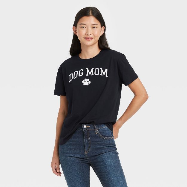 Women's Dog Mom Short Sleeve Graphic T-Shirt | Target