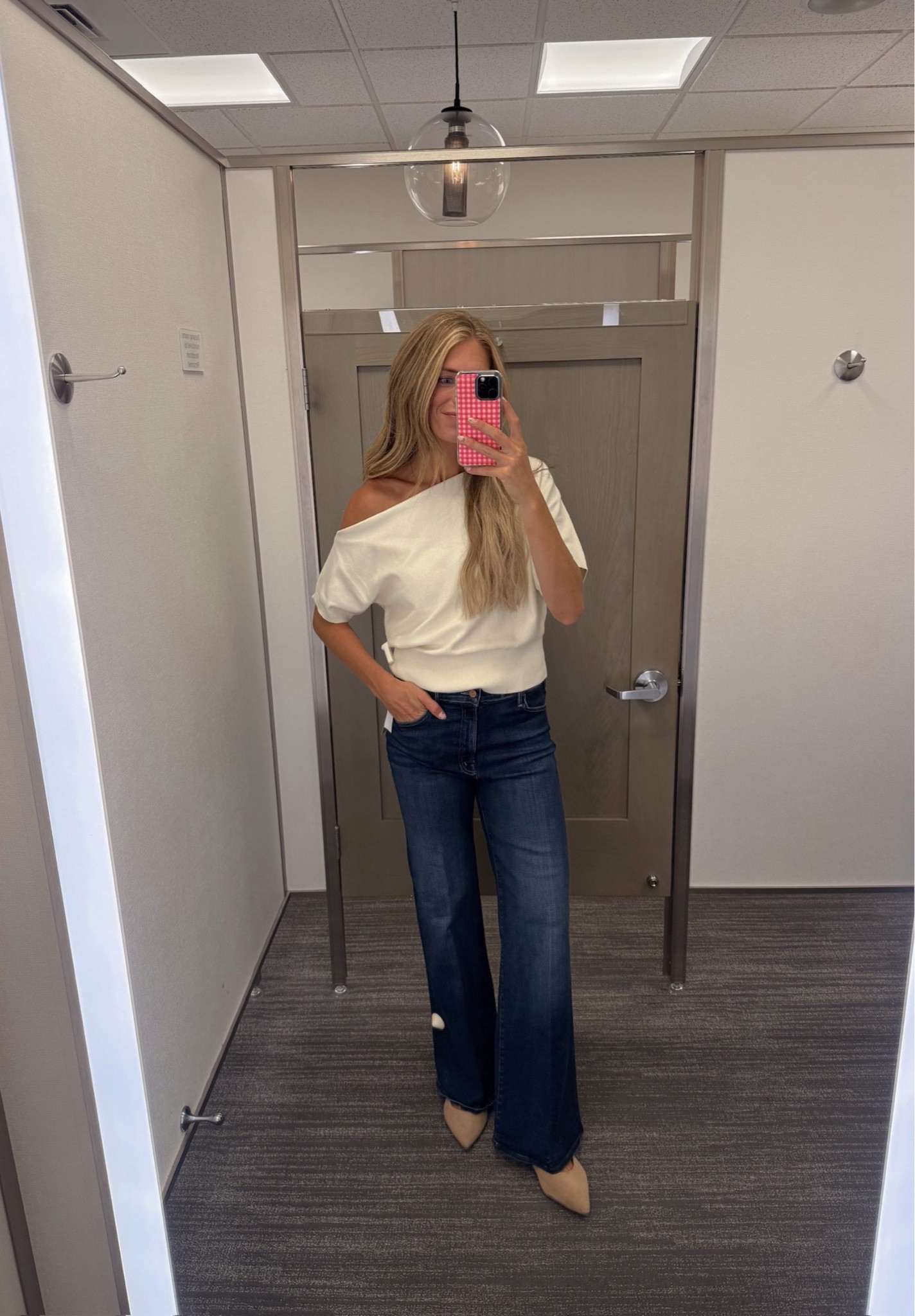 Nordstrom Anniversay Sale finds! These flare jeans are tall-girl friendly 🙌🏼 They’re also mid-rise. Stretchy too!

#LTKSaleAlert