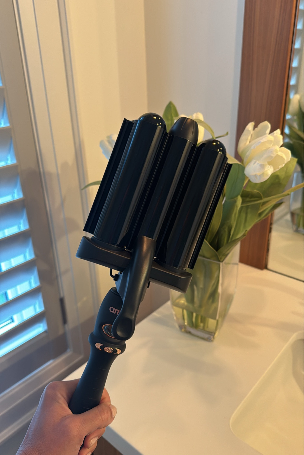 My hair product of the summer 🙌🏼🙌🏼🙌🏼 it was the largest barrel size I could find! So easy to use, very happy with this purchase!