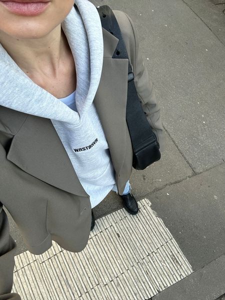 cozy hoodie 🤍

#LTKstyletip #LTKeurope #LTKSeasonal