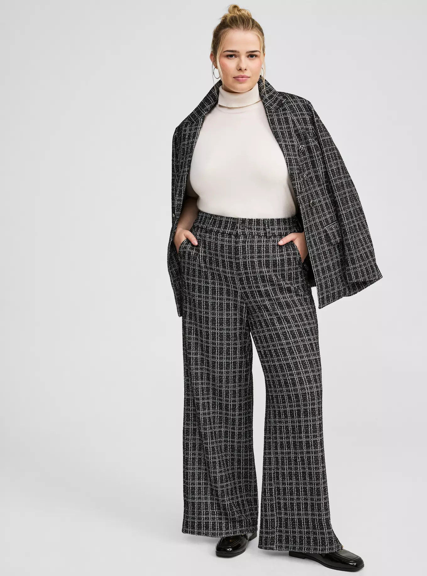 Pull-On Wide Leg Boucle High Rise Pant | Torrid (US & Canada)