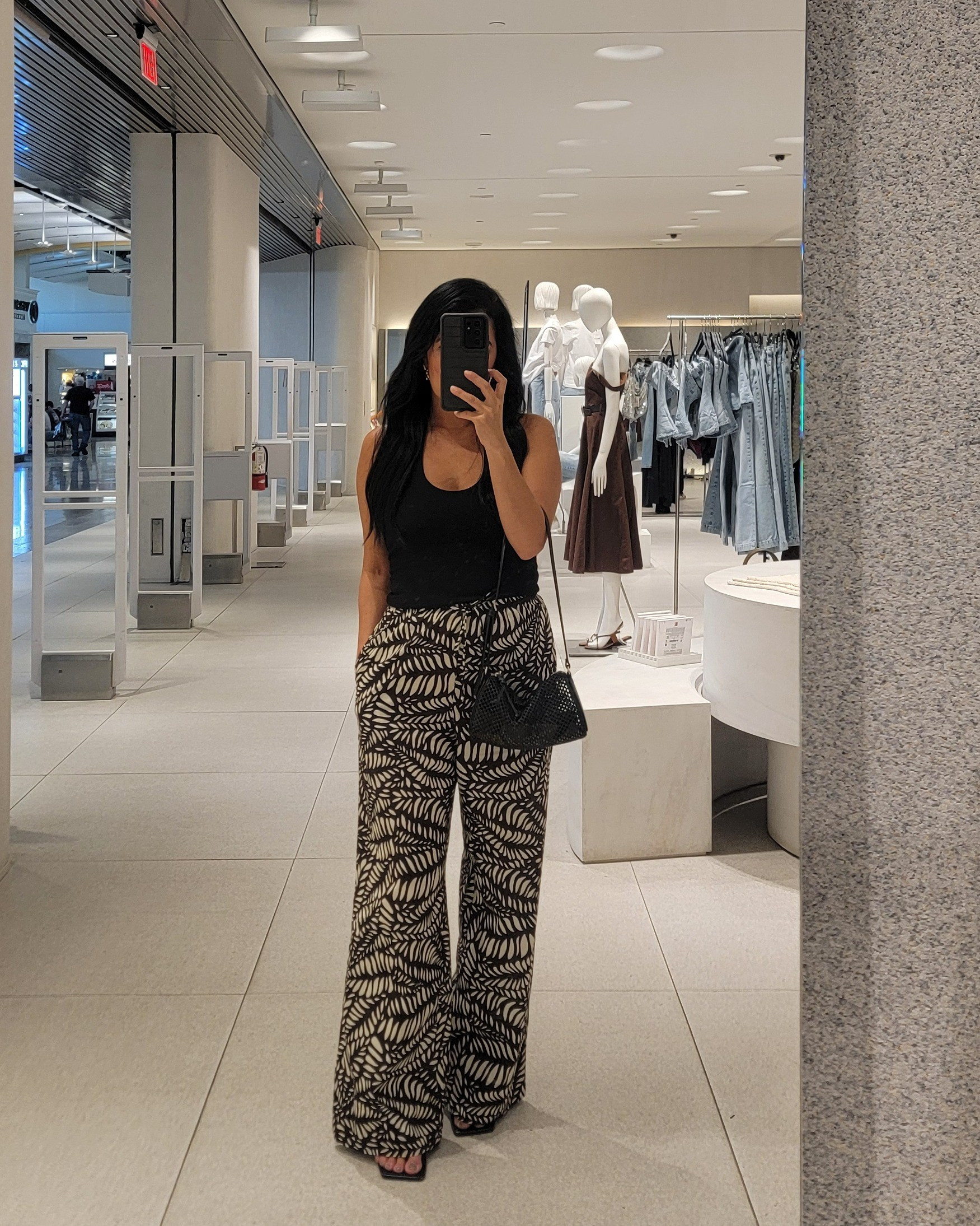 Love a great linen pant 

#LTKOver40 #LTKFindsUnder50 #LTKStyleTip