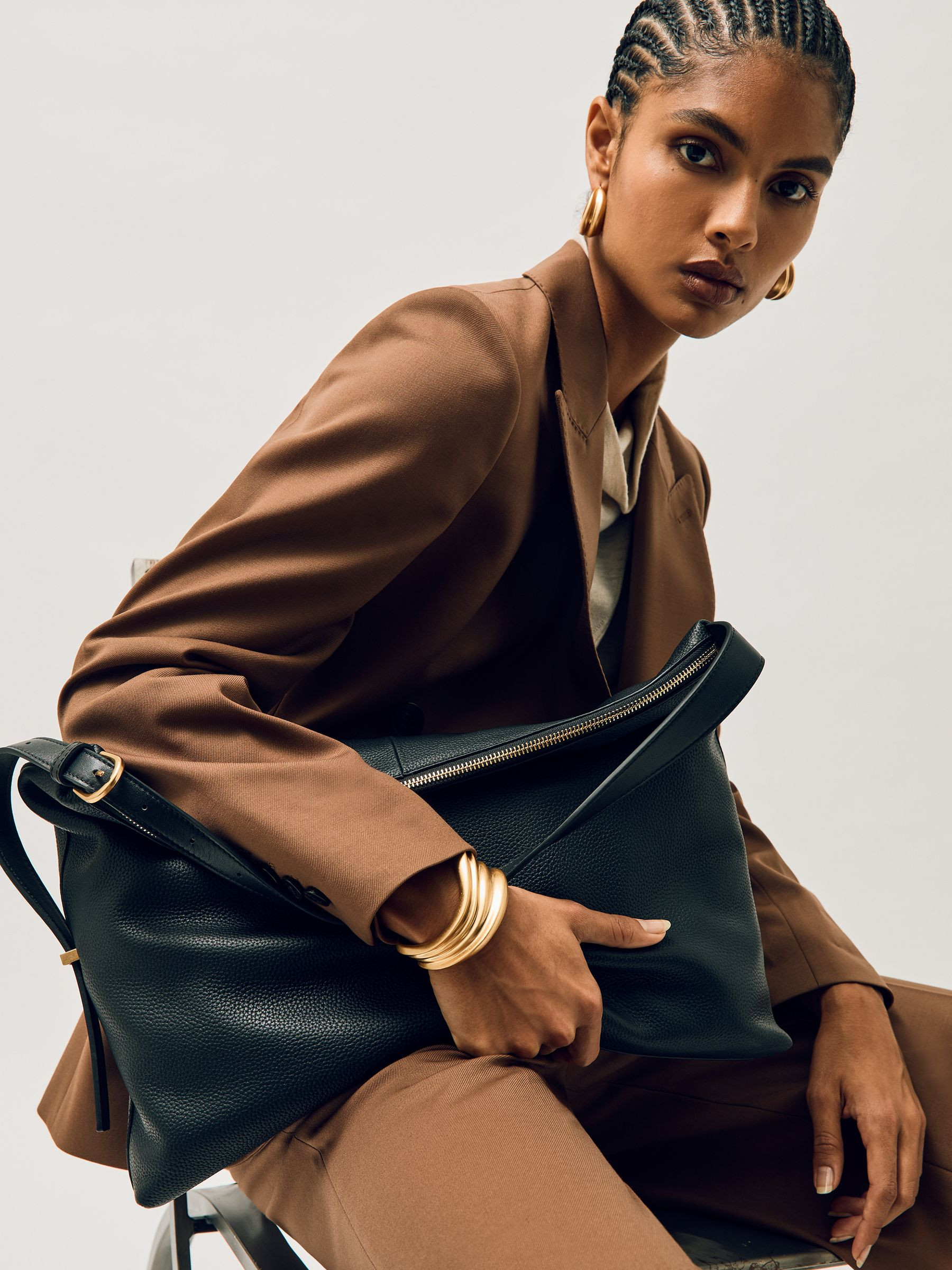 Grained Leather Tote Bag in Black | Reiss UK