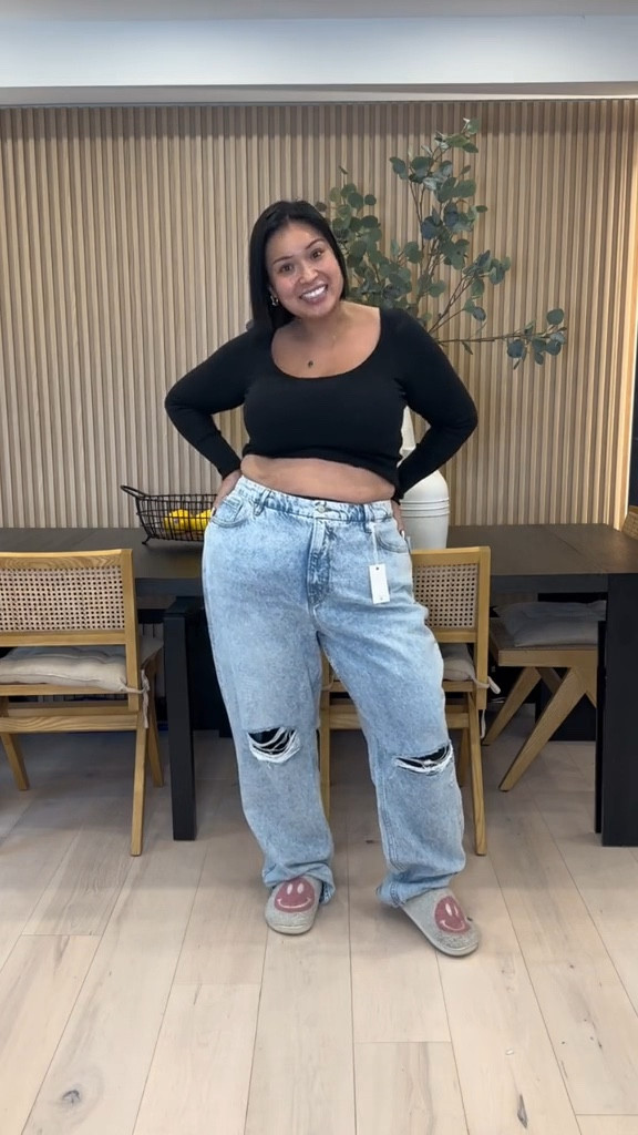 These jeans are IT!! 

#LTKbeauty #LTKU #LTKSale