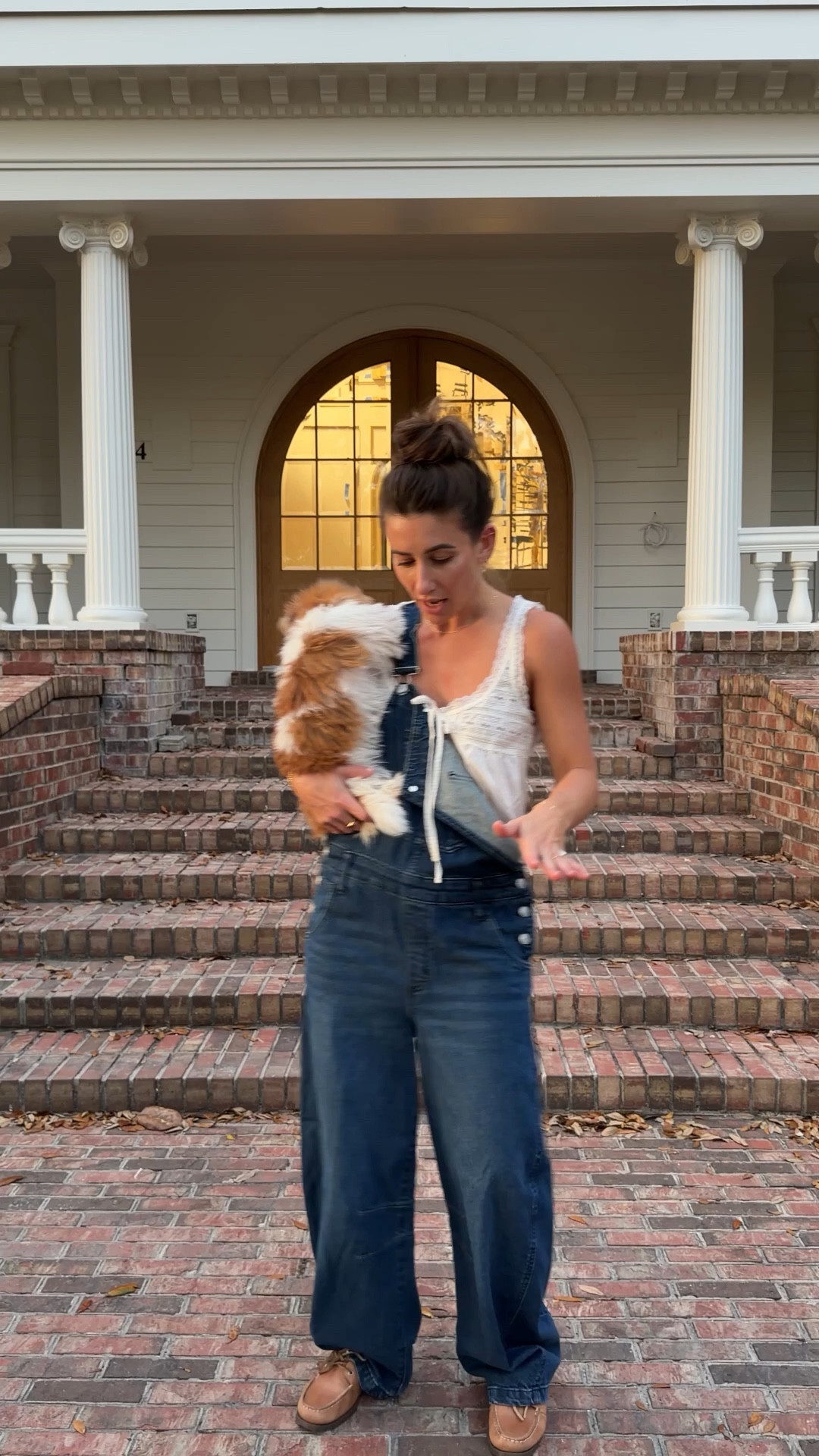 Comfy Walmart outfit 
Overalls  size XS
Tank size XS 

#WalmartPartner #WalmartStyle @WalmartStyle
