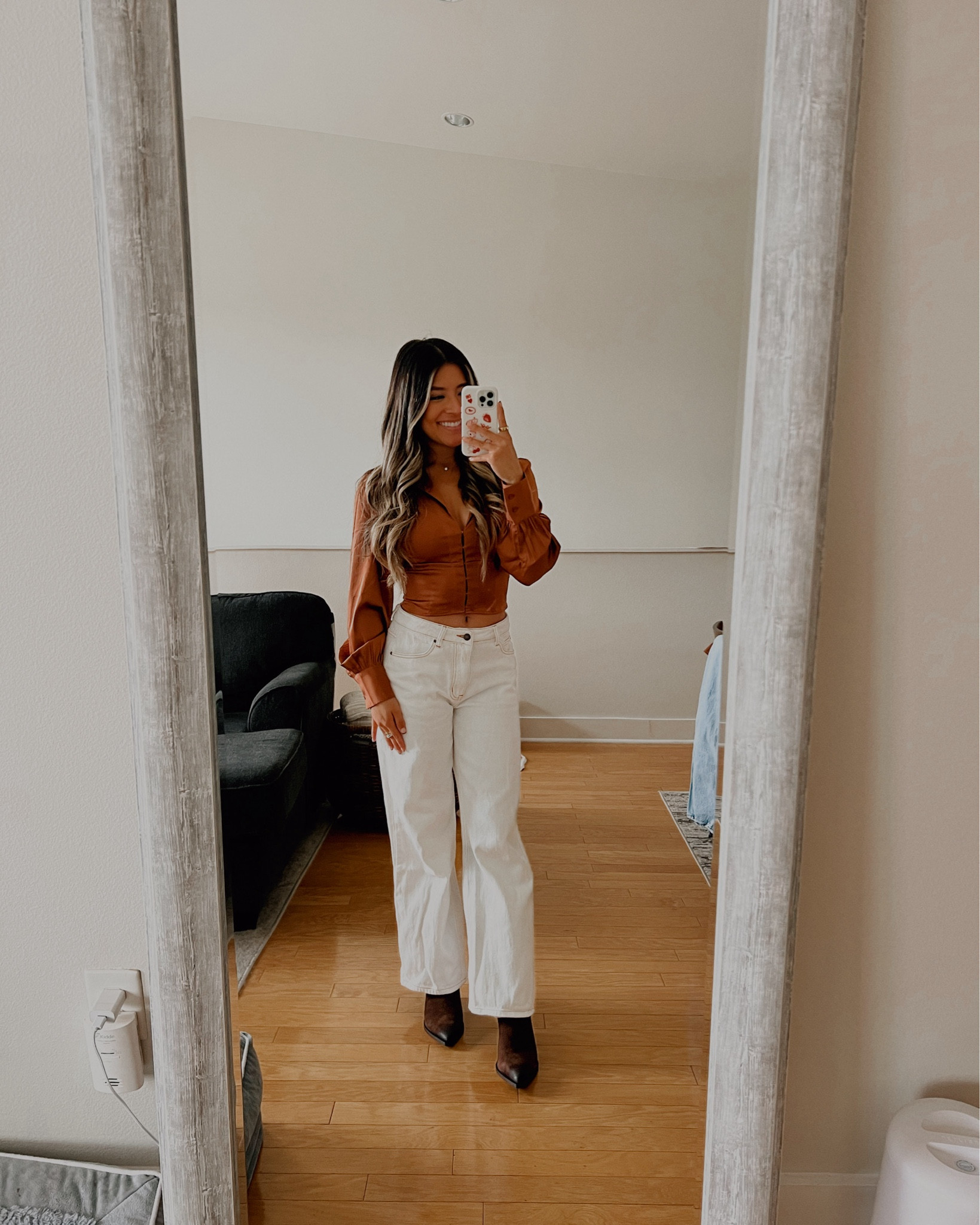 abercrombie top size small, jeans lioness size xs, steve madden brown suede ankle booties 

#LTKStyleTip #LTKFindsUnder100 #LTKSeasonal