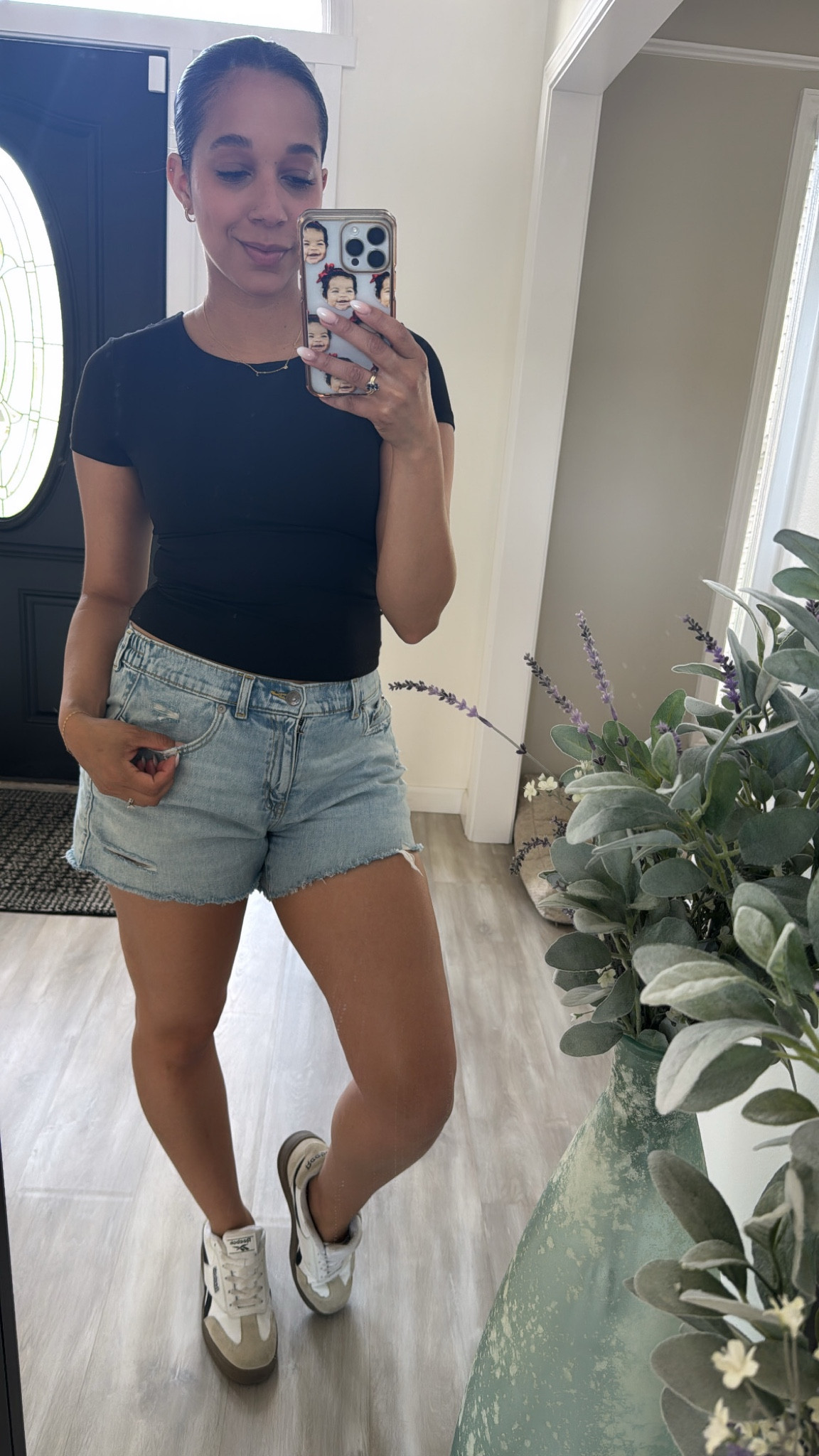 My mama uniform for the summer 


#LTKFindsUnder100 #LTKStyleTip