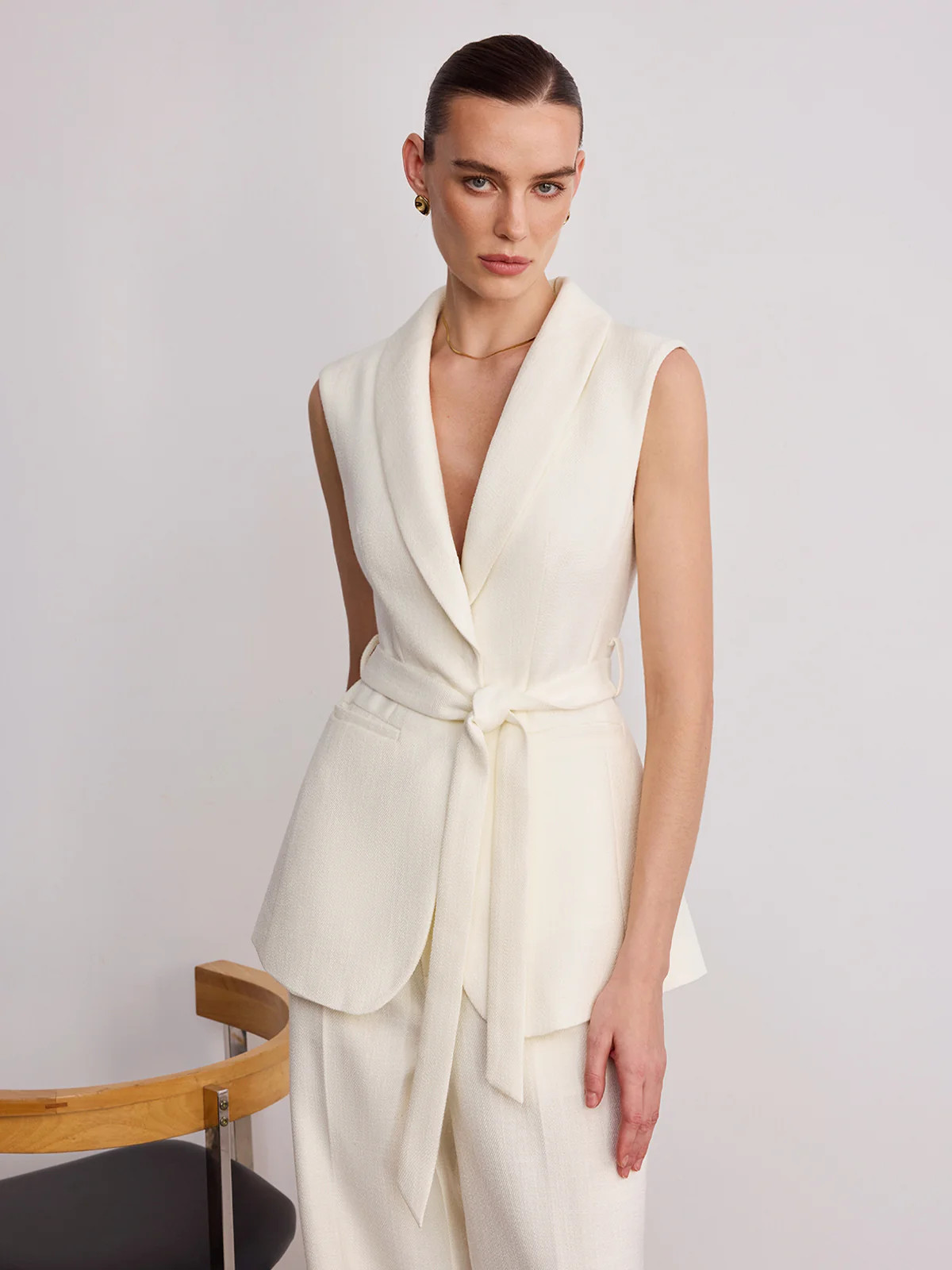 Tailored Lapel Belted Vest | Commense