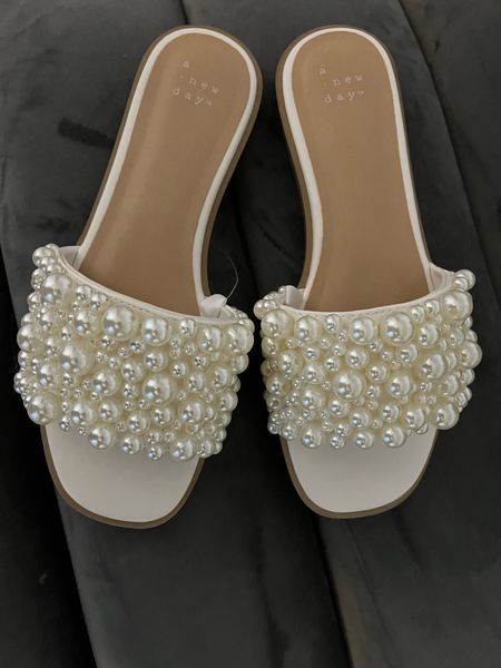 Hello pearls! Under $30! I’m usually a 7 in sandals. I took a 7 in these.

#LTKwedding #LTKfindsunder50 #LTKshoecrush