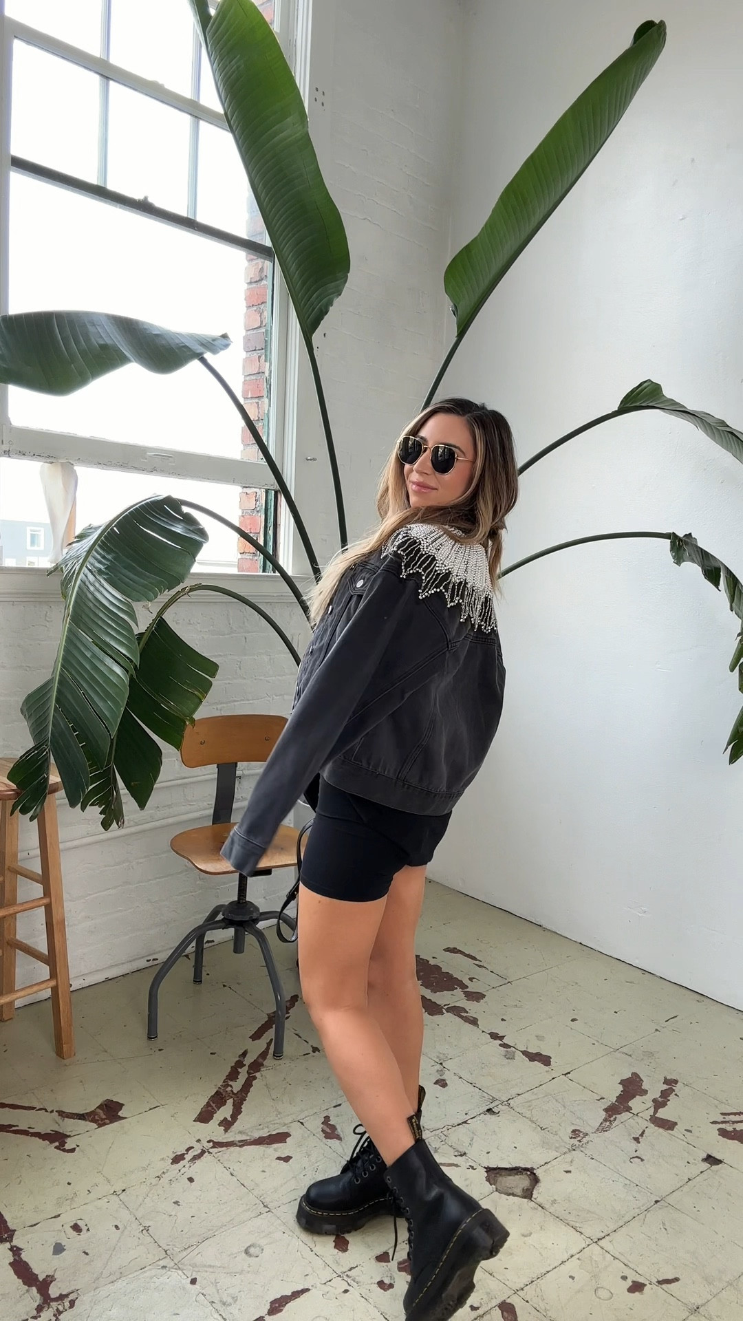 Wear this GORGEOUS VICI black denim jacket all spring long! Styled here 3 ways 🖤🌸

#LTKfindsunder100 #LTKVideo #LTKstyletip