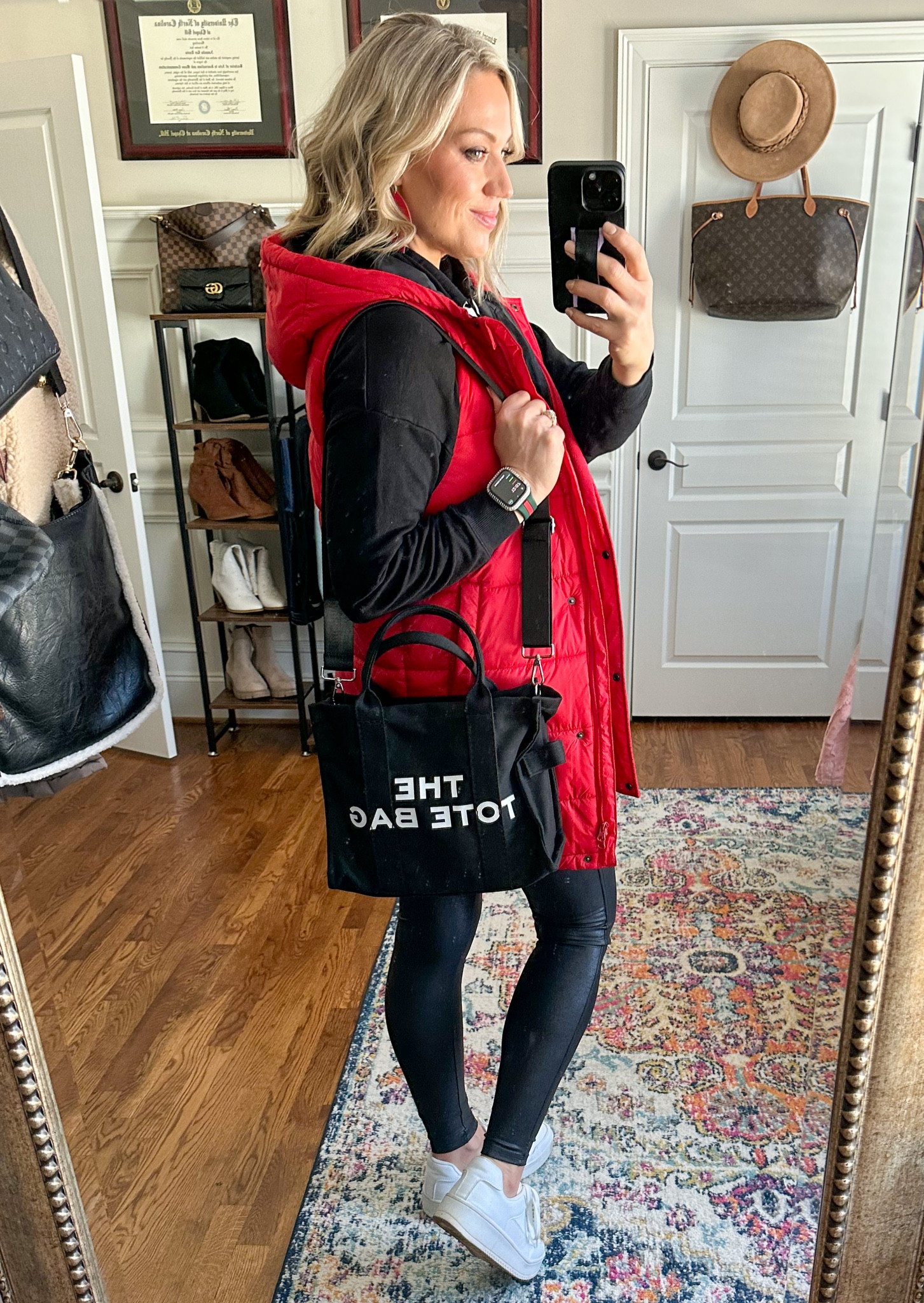 Find the vest in store or online - no link available here! “Swiss tech women’s hooded tunic vest” ❤️