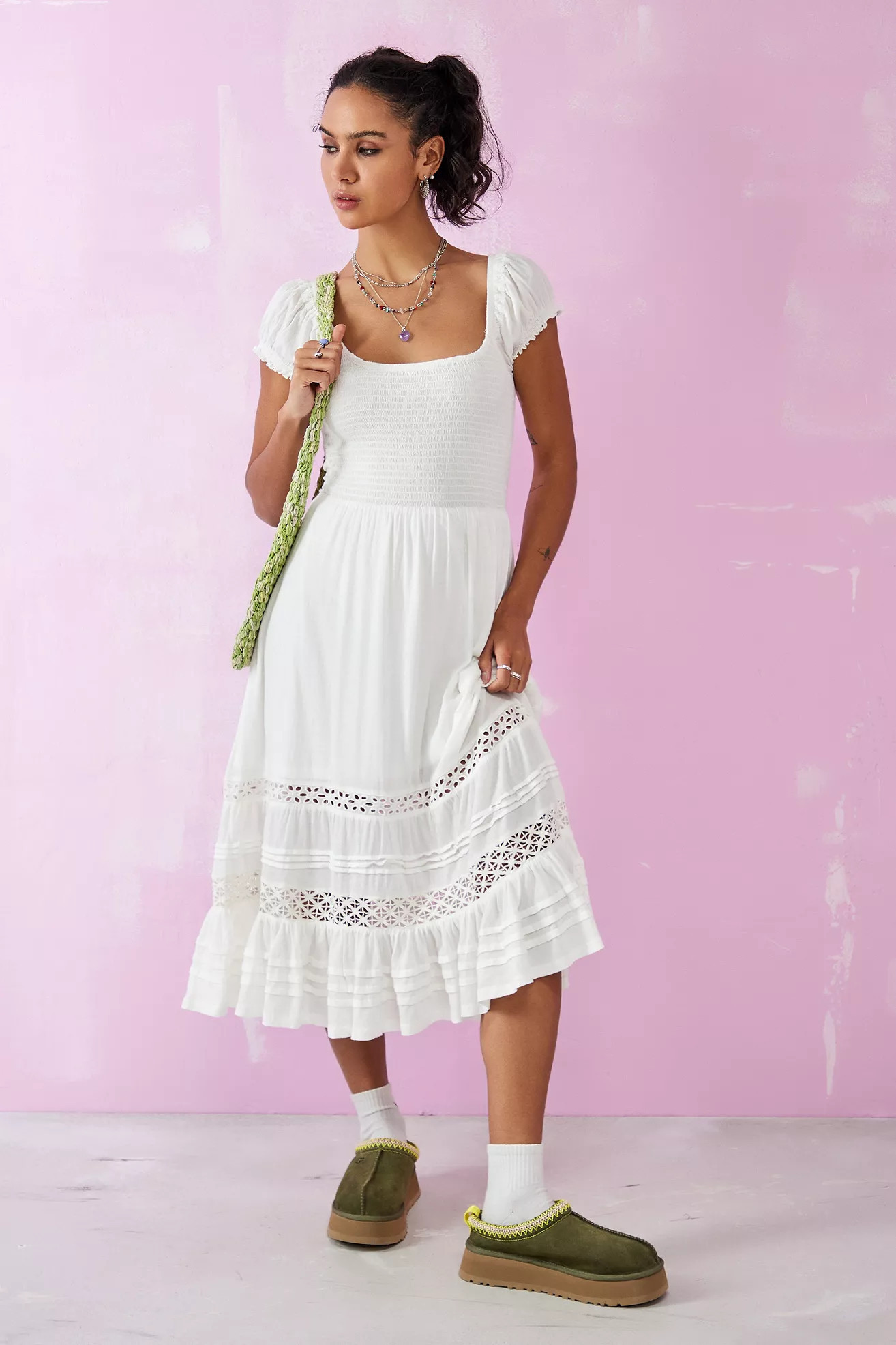UO Dana Tiered Midi Dress | Urban Outfitters (EU)