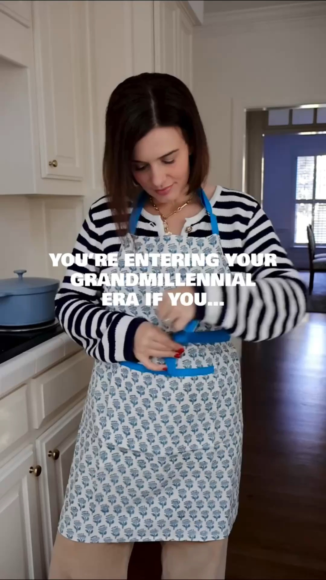 
Send this one to your friend who is also saying goodbye to endless beige ✌️

Amazon has so many gems for Grandmillennials! From traditional blue and white, to endless block print decor, your home will look and feel expensive while staying on a budget.

Amazon Finds, Amazon Home, Decor, Preppy, Grandmillennial, Blue and White Decor, Traditional Home Decor

#LTKSeasonal #LTKmomlife #LTKHome