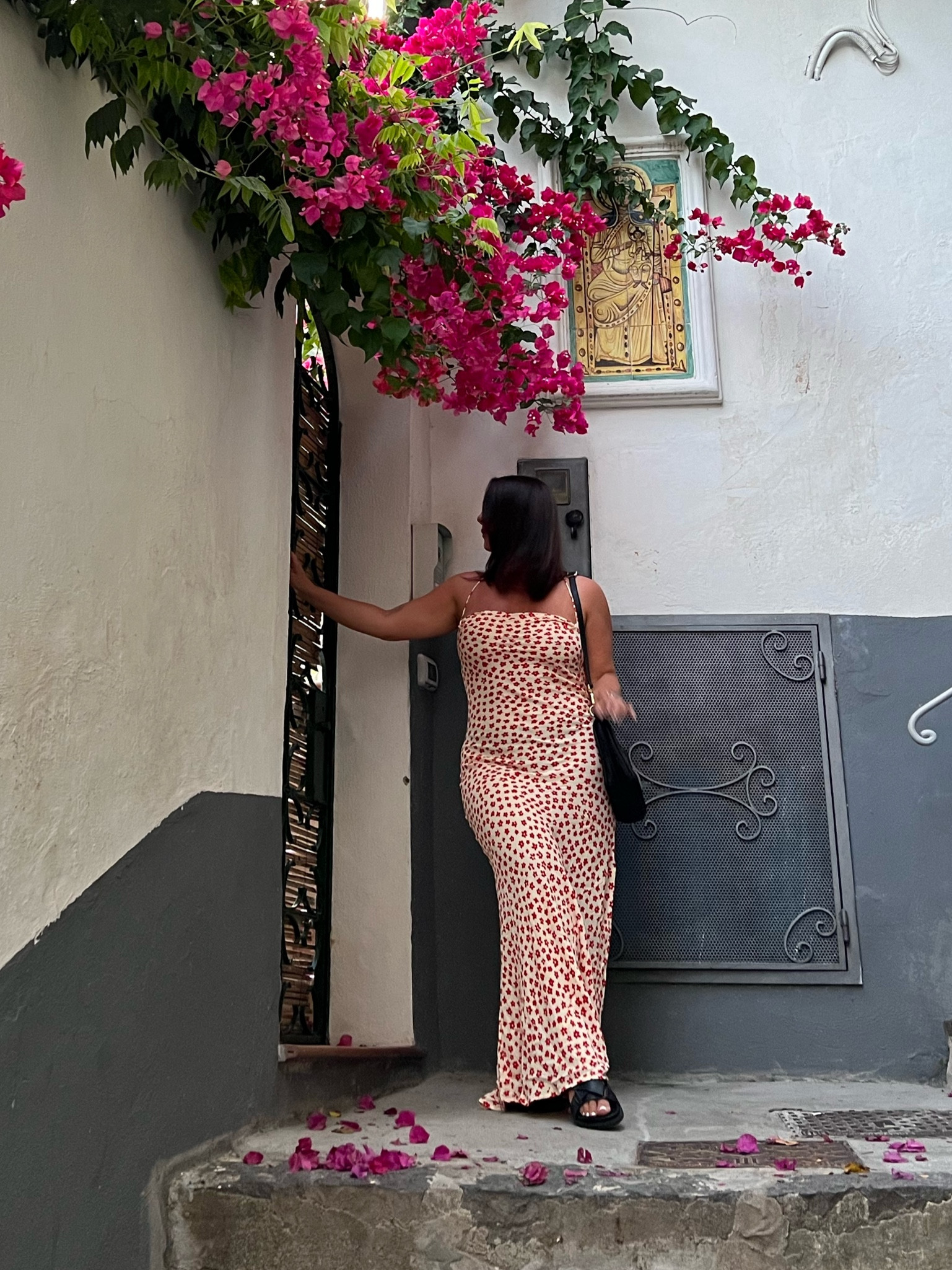 When in Positano 😉 

#LTKeurope #LTKaustralia #LTKcurves