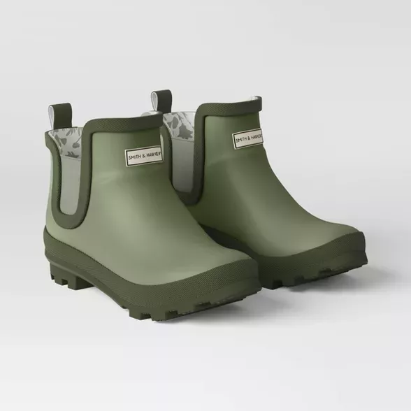 Gardening boots target new arrivals