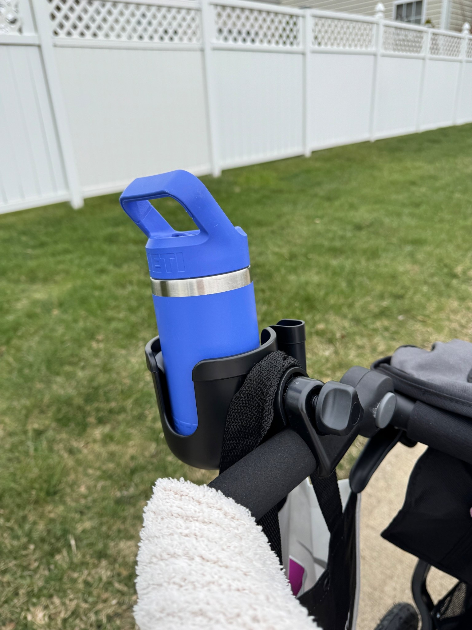 This universal stroller cup holder and phone holder has been handy!! And it’s on Amazon Spring Sale!



#LTKBump #LTKSaleAlert #LTKBaby