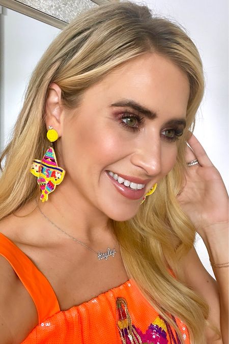 Ready to Fiesta in my cinco de mayo earrings! Also linking my eyelash serum which works so good! 