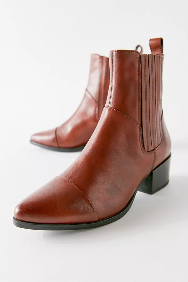Vagabond Shoemakers Marja Chelsea Boot | Urban Outfitters (US and RoW)