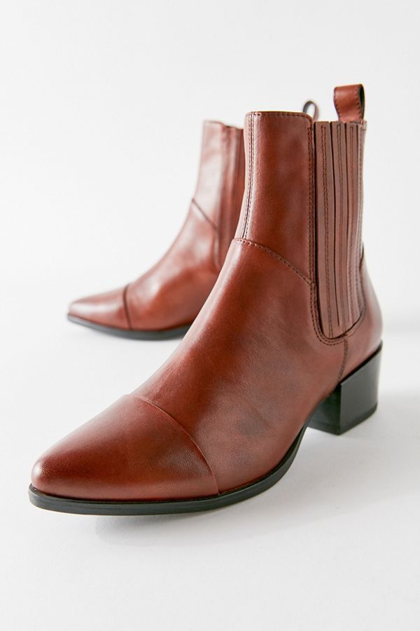 Vagabond Shoemakers Marja Chelsea Boot | Urban Outfitters (US and RoW)