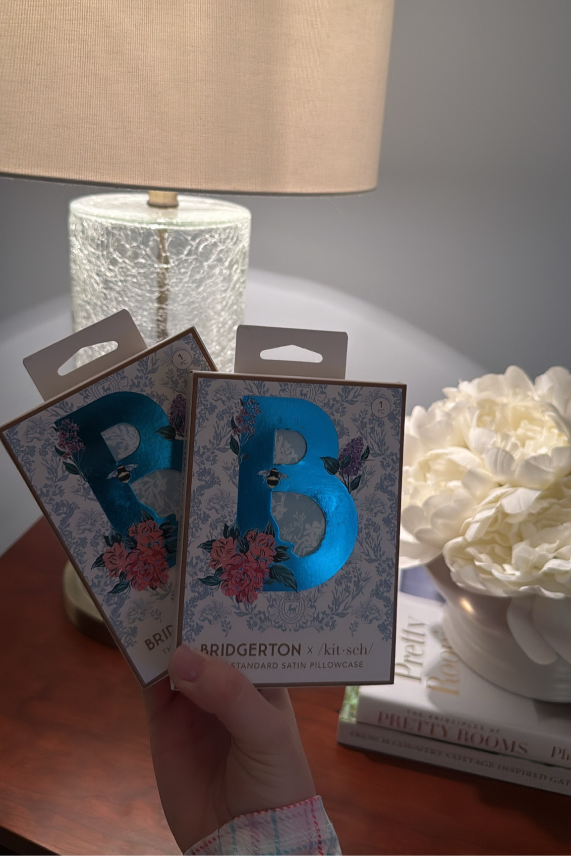 Obsessed with my new Bridgerton satin pillowcases from Amazon!



#LTKBeauty #LTKFindsUnder50 #LTKHome