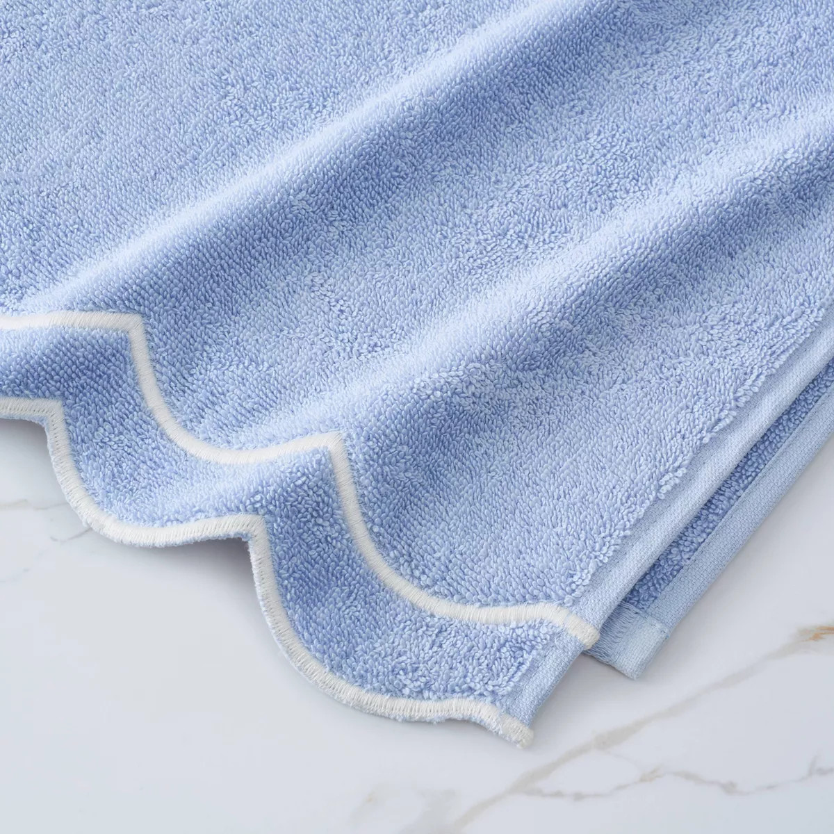 Peri Home 2pk Hand Towel Set White/Blue Scallop | Target