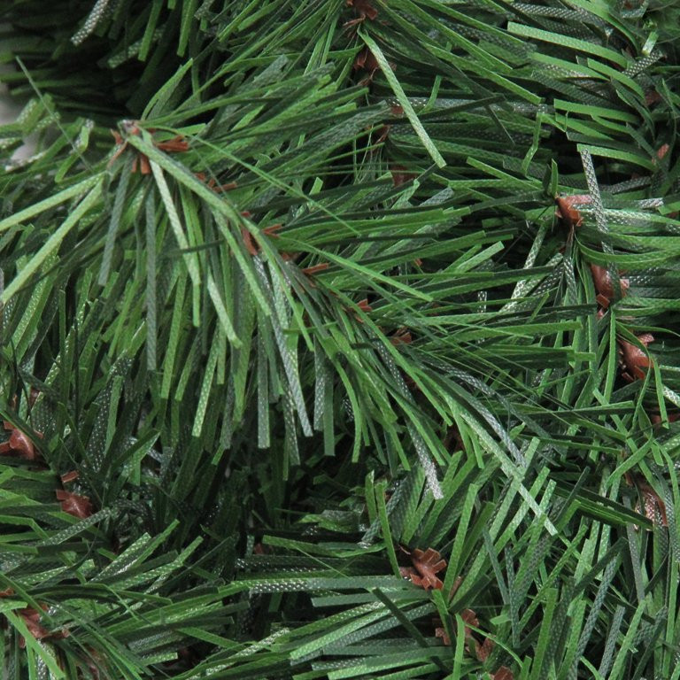 Northlight 24" Unlit Canadian Pine Artificial Christmas Wreath - Walmart.com | Walmart (US)