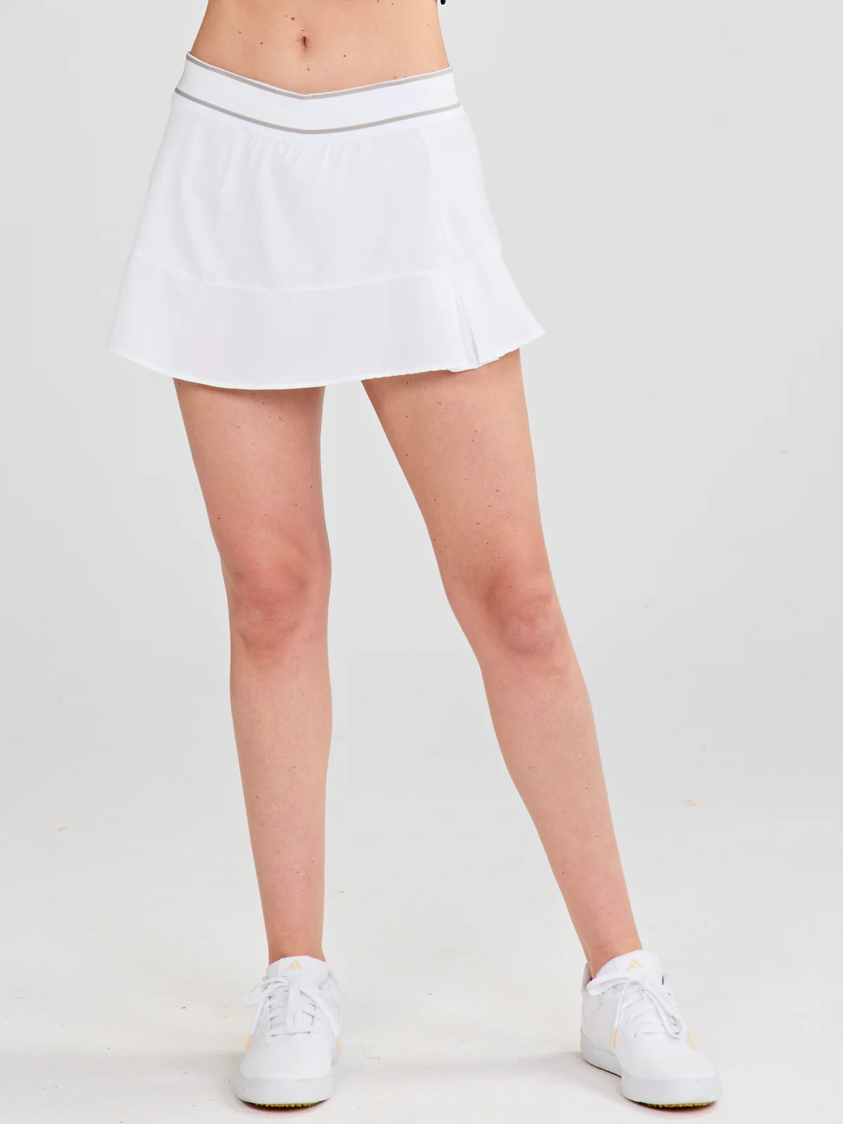 On the Court 13in Skirt | tasc Performance