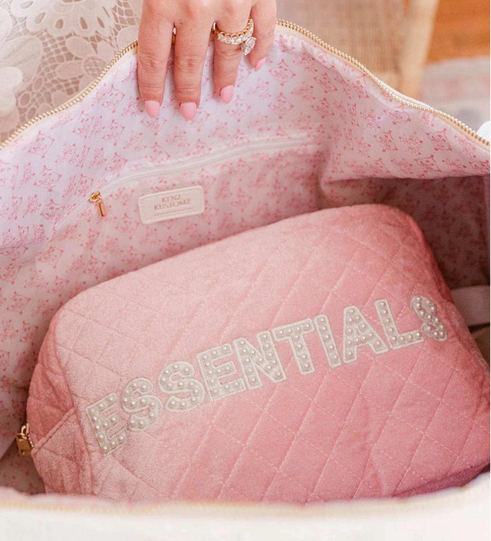 Obsessed with patch work! Loving this velvet bag. So useful and cute for travel! 😍
Travel with style.

KenzKustoms, Toiletry Bag, Makeup Bag, Cute Bag, Patched Bag

#LTKItBag #LTKStyleTip #LTKTravel