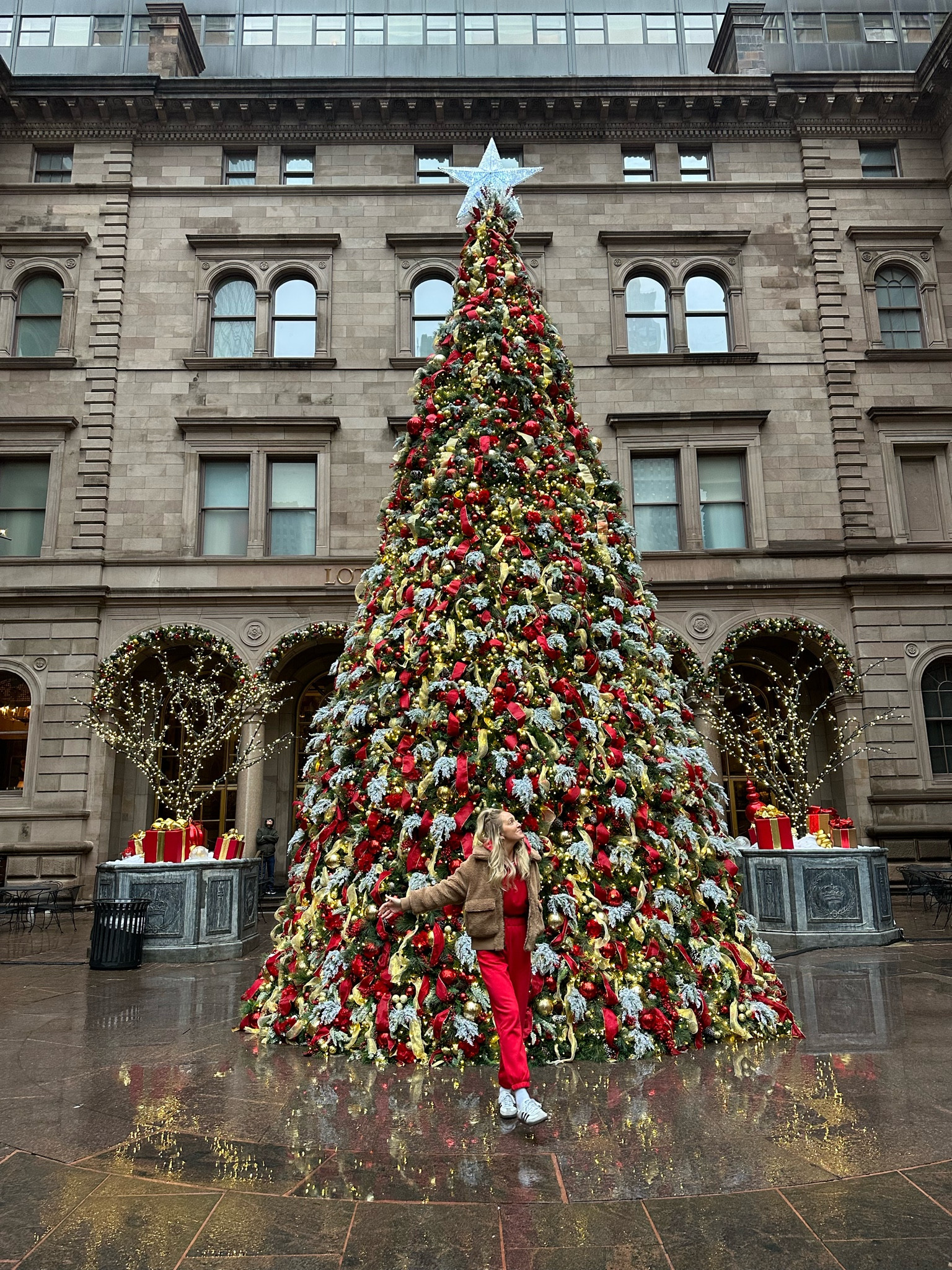 Wearing size small in joggers and sweatshirt, size M in jacket! Both on sale! 

#LTKHoliday #LTKstyletip #LTKSeasonal