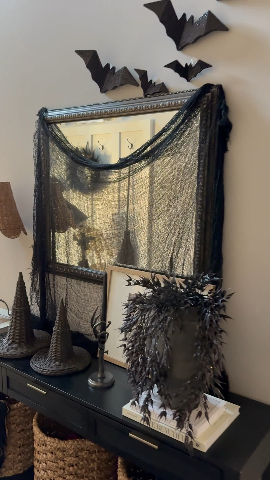 My console table is Halloween ready 🖤

#LTKHome #LTKHalloween #LTKSeasonal
